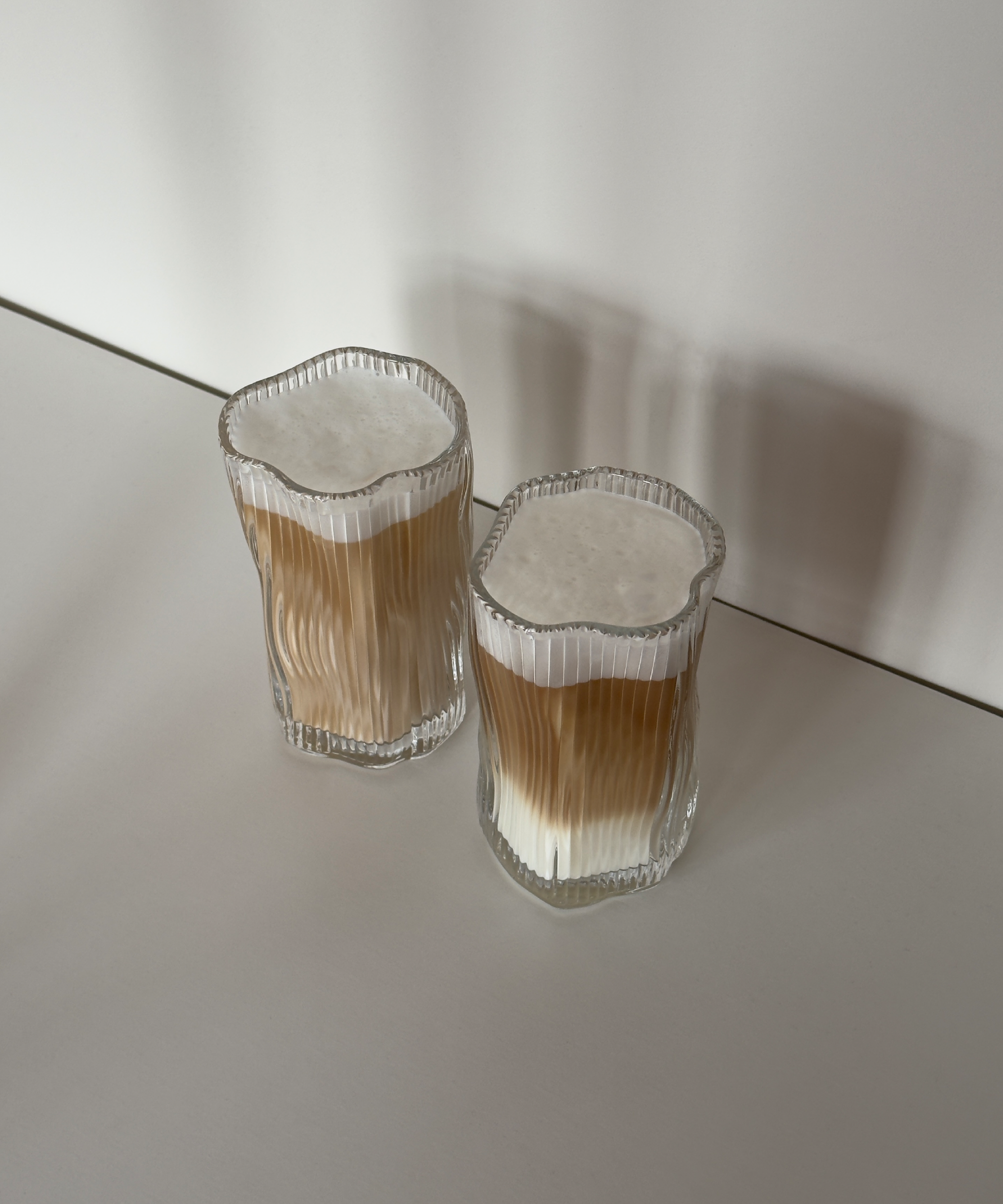 Geriffeltes organisches Glas | Alaska