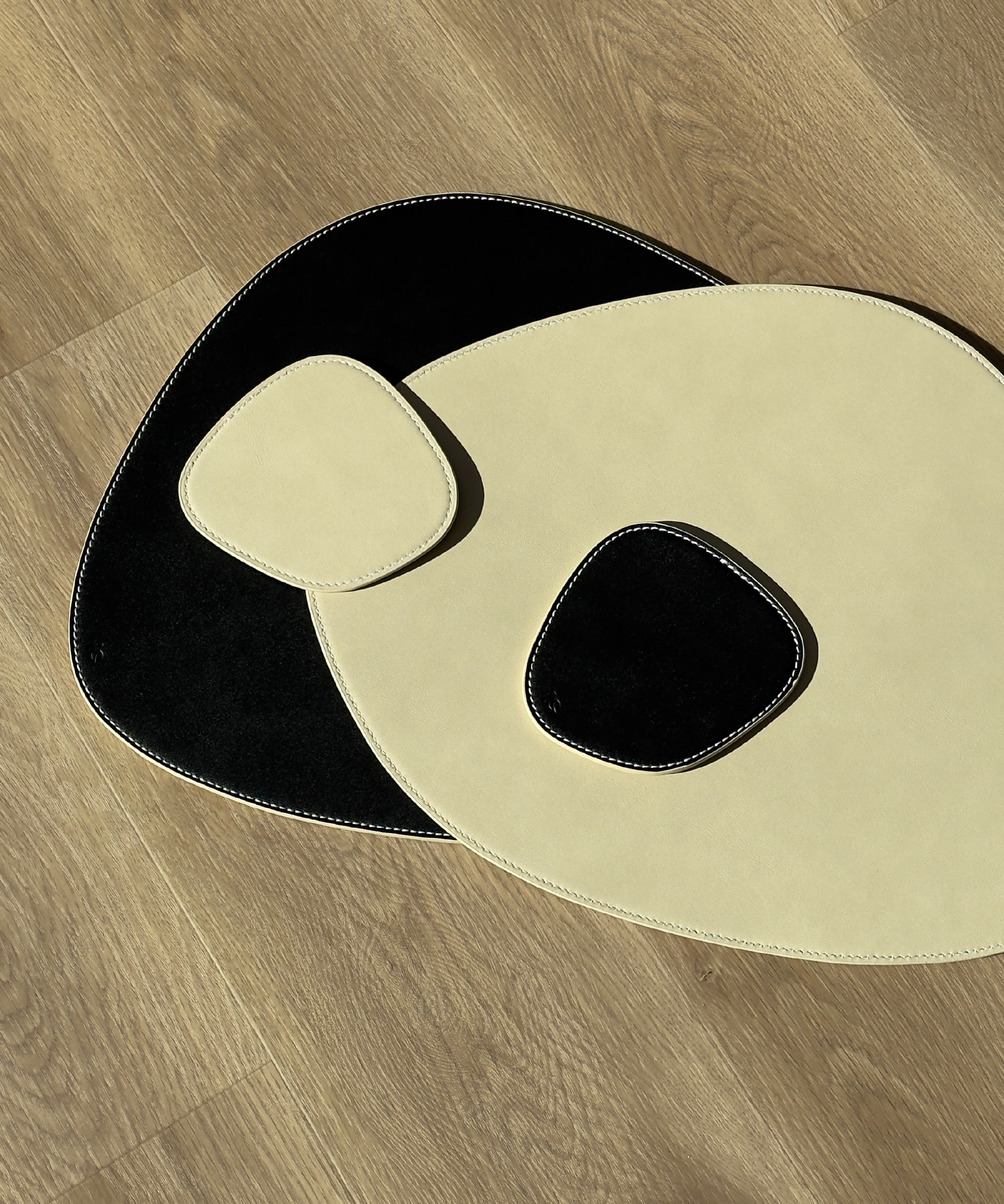 Teller- und Glasuntersetzer Schwarz/Beige | Jade