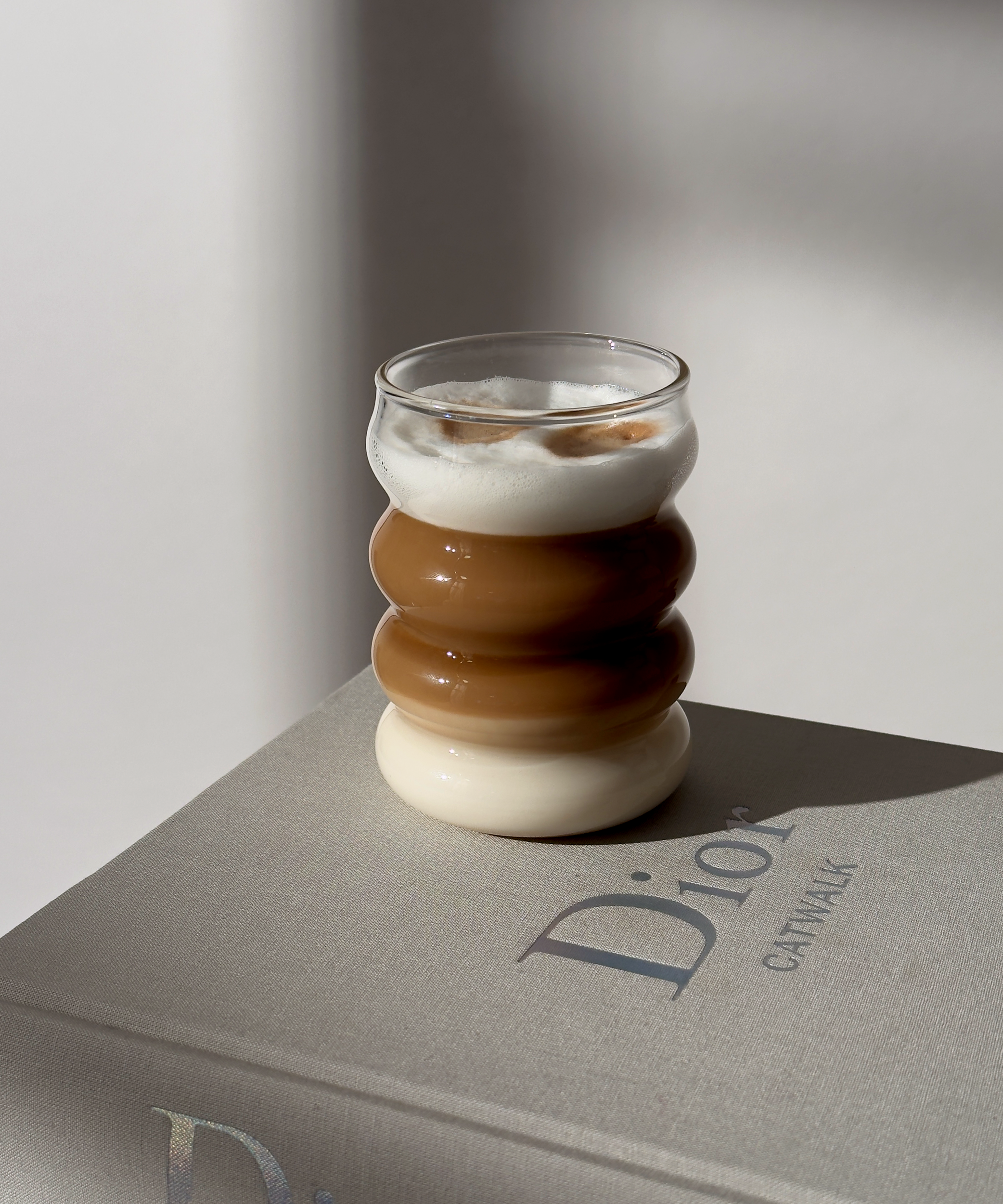Mykonos Glas Wellen-Design | Secret Sale