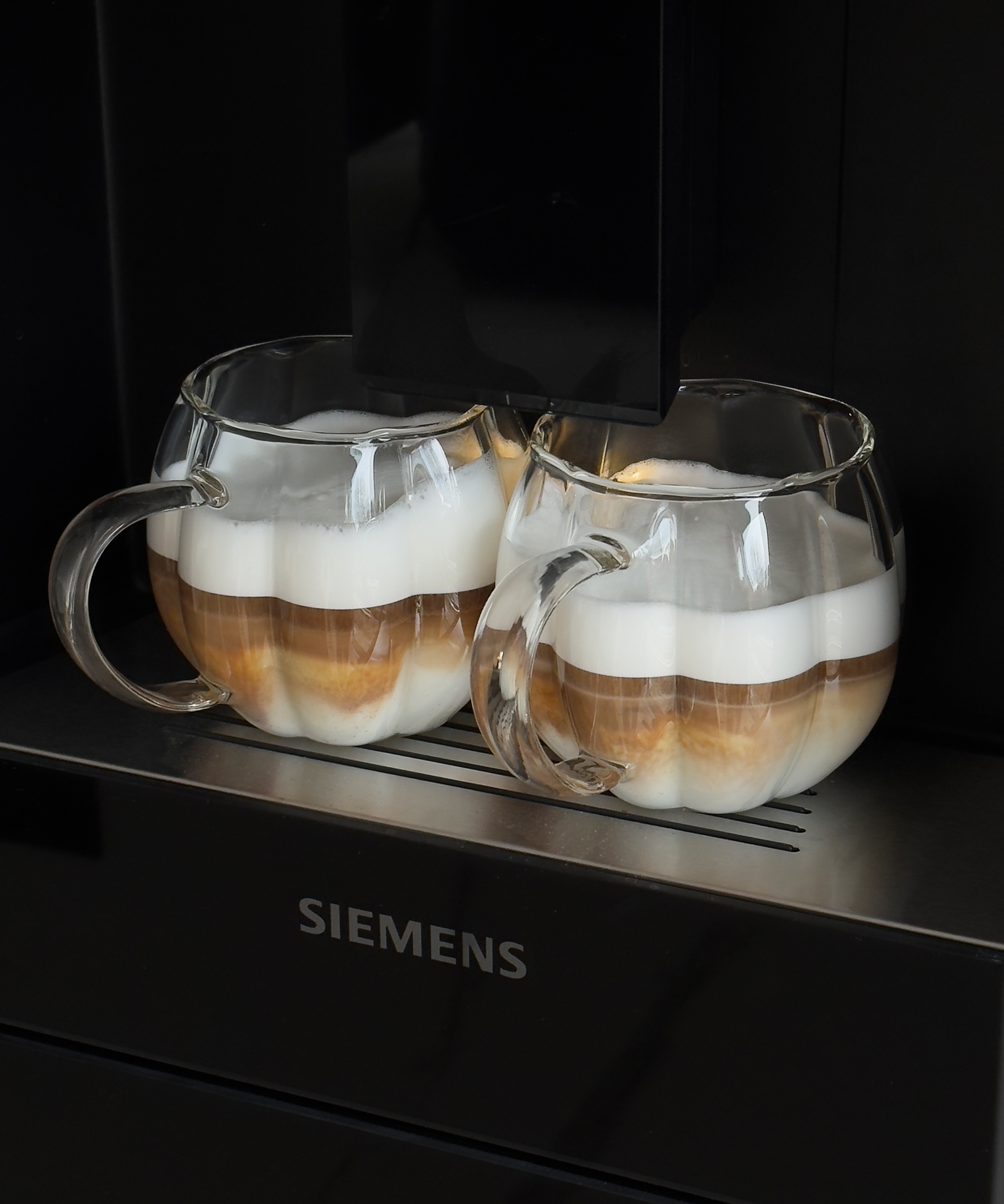 Glastasse Streifen-Design | Oslo