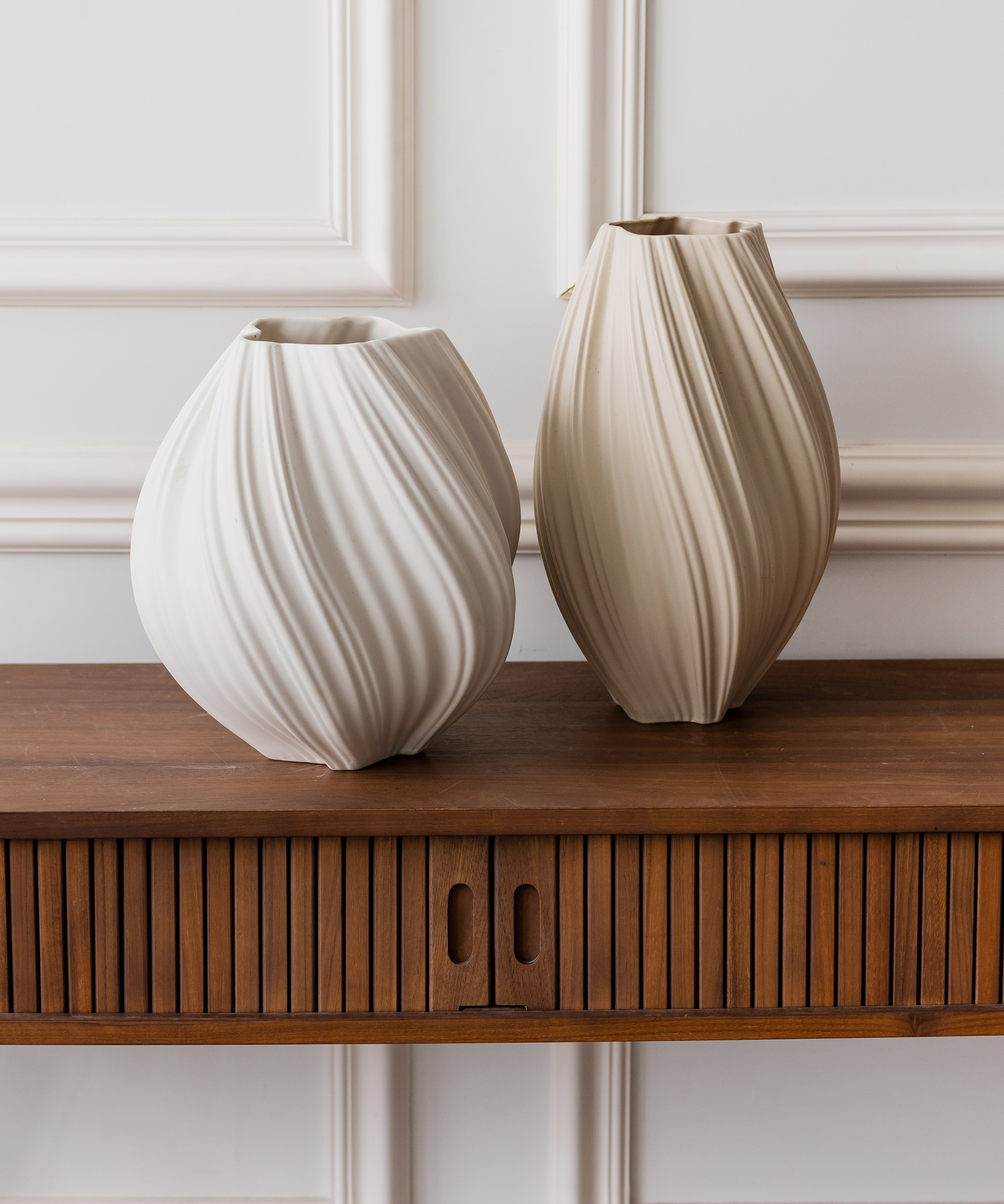 Flora Keramik Vase in Weiß | Secret Sale