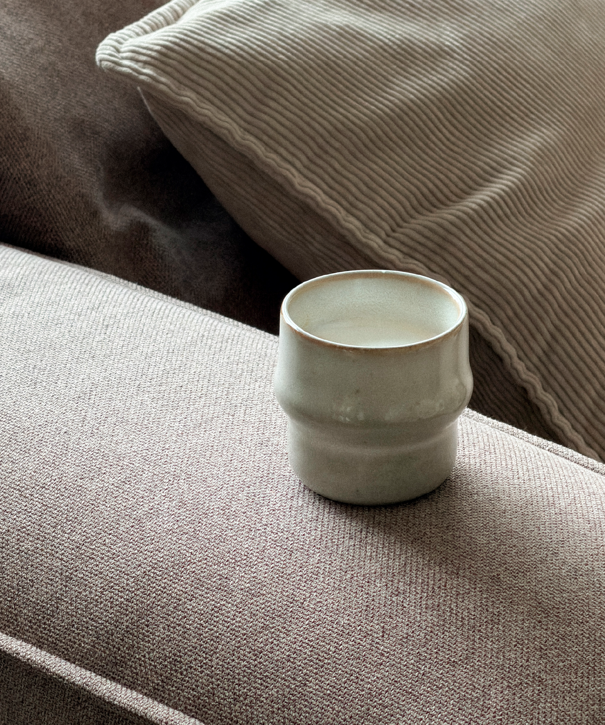 Keramik Becher im organischen Design | Nami