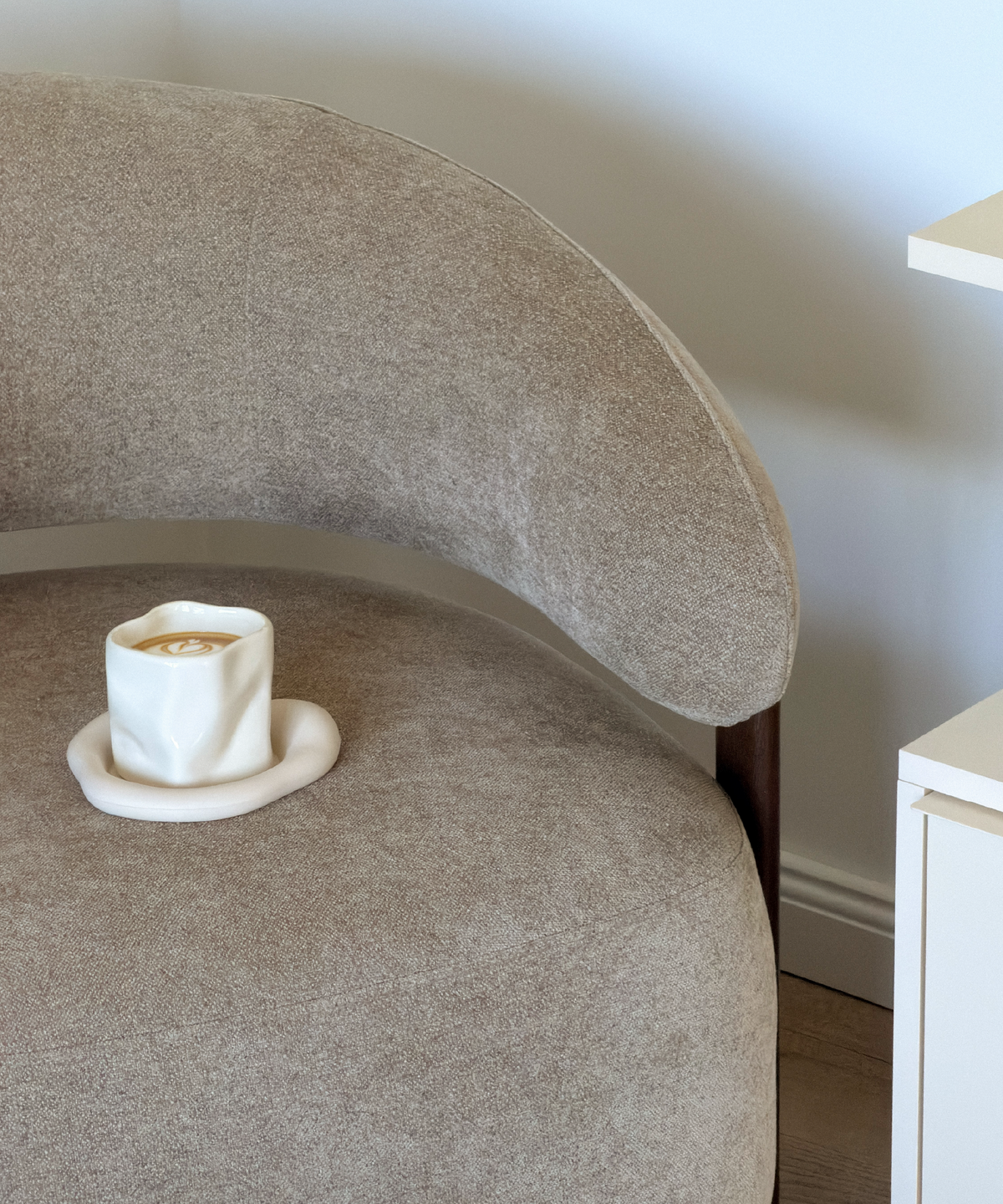 Silikon Untersetzer im organischen Design Beige