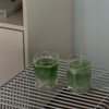 Kleines Trinkglas im skulpturalen Design | Glace