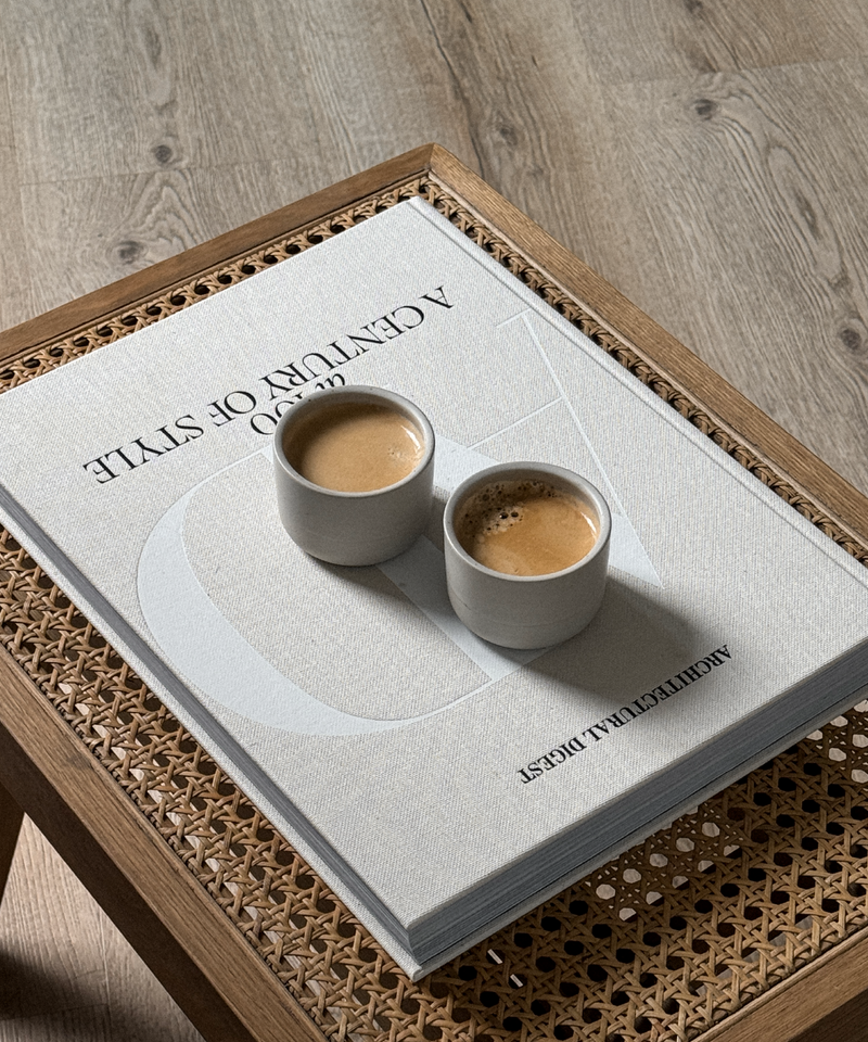 Espresso Keramik Becher Beige aus der Serie Faro – Detailansicht