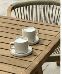 Tasse mit Untertasse in Cremeweiß glänzend | Nia
