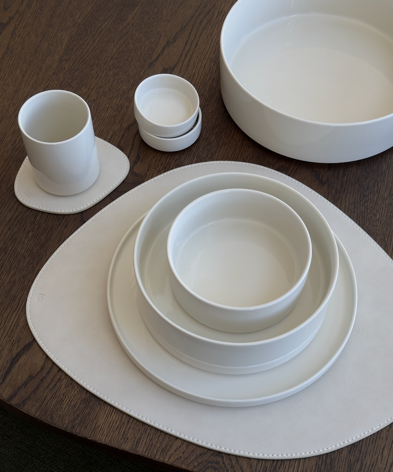 Telleruntersetzer in Taupe und Creme aus der Serie Jade – Nahaufnahme der Oberfläche