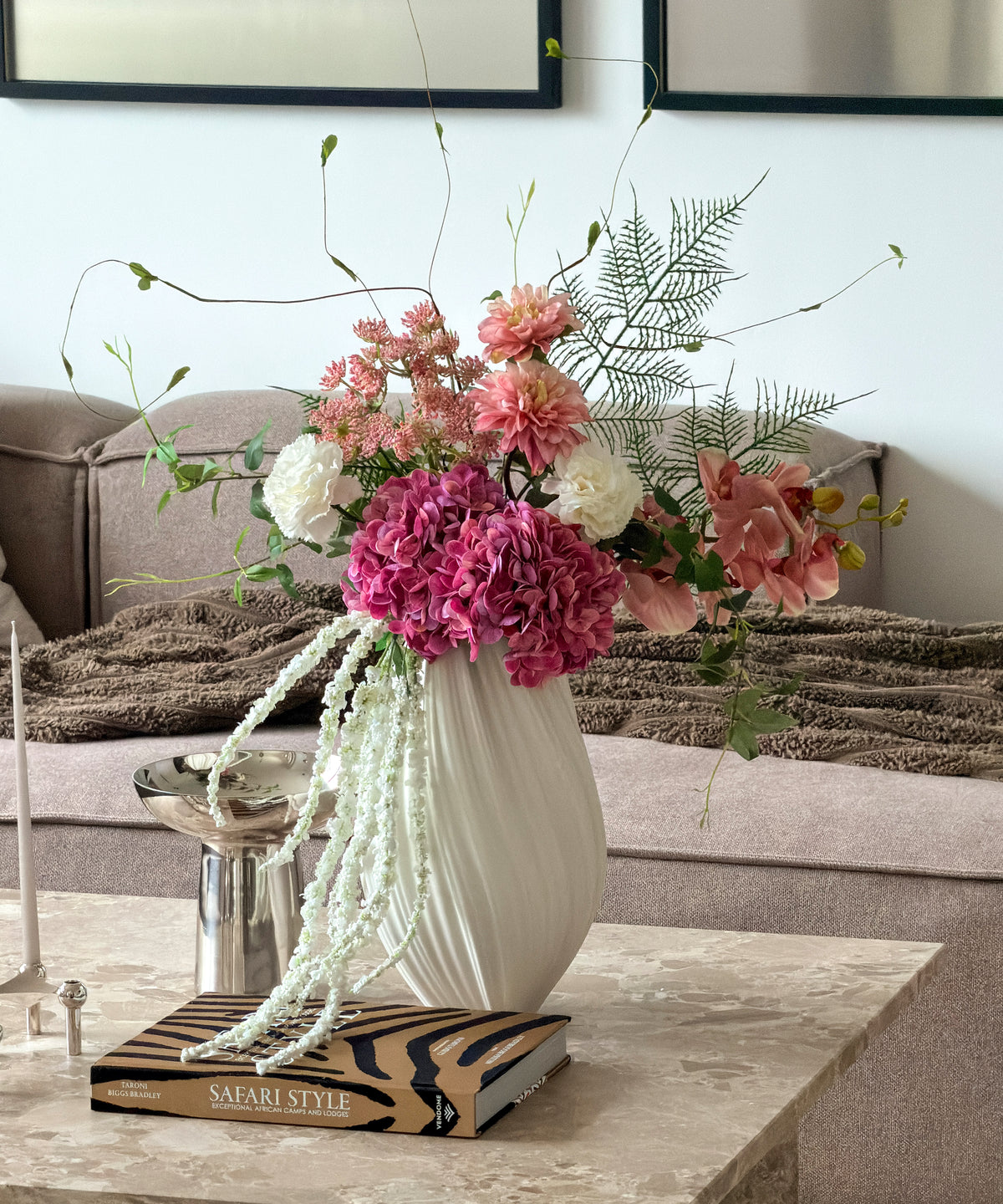 Realistisches Kunstblumen-Bouquet Berry Bliss 11er in Magenta, Rosa und Weiß – bloom collection von 7 O'CLOCK