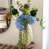 Blue Botanica 11er Bouquet in Hellblau & Grün | Bloom