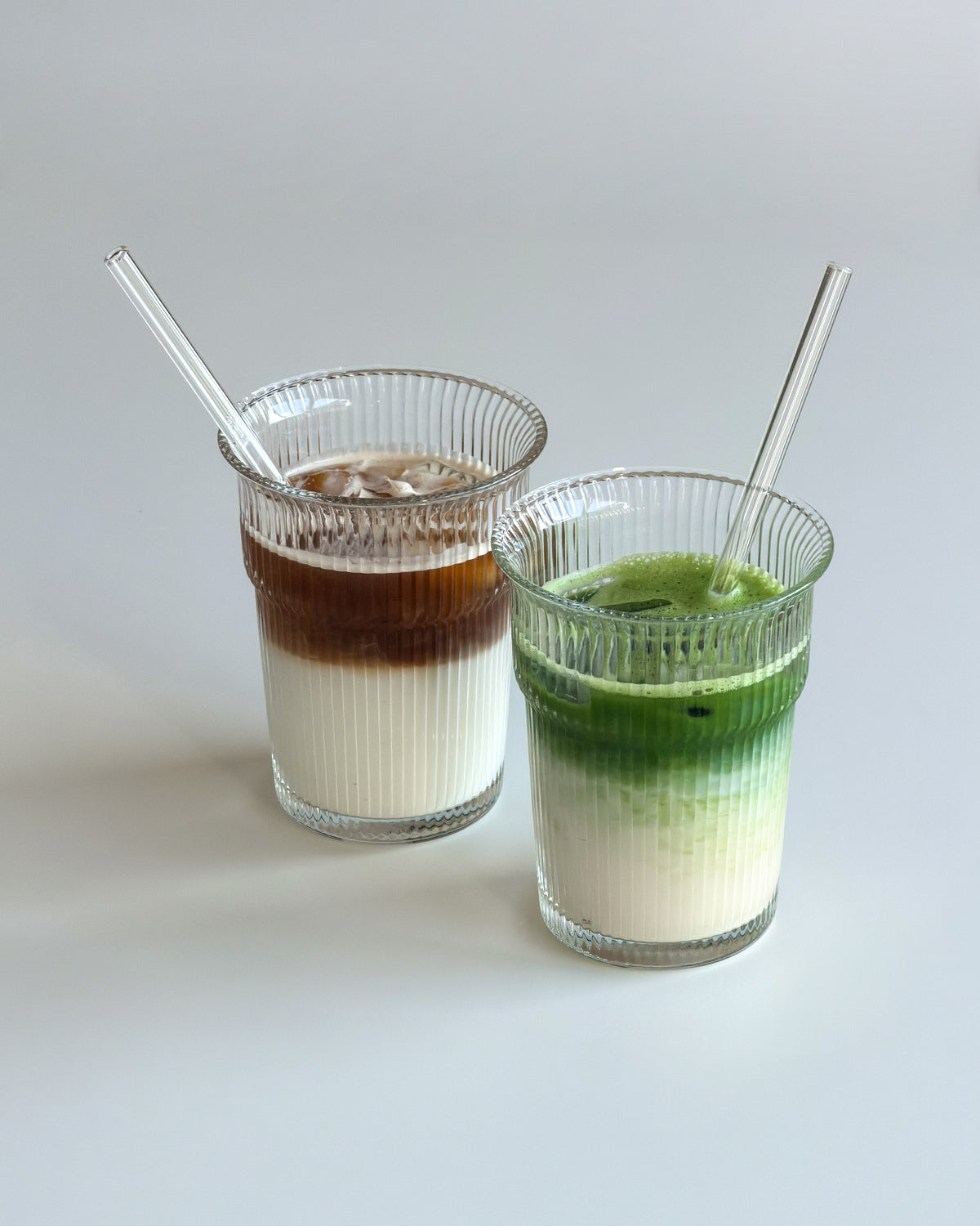 Gerilltes Trinkglas im To-Go Design | Liva