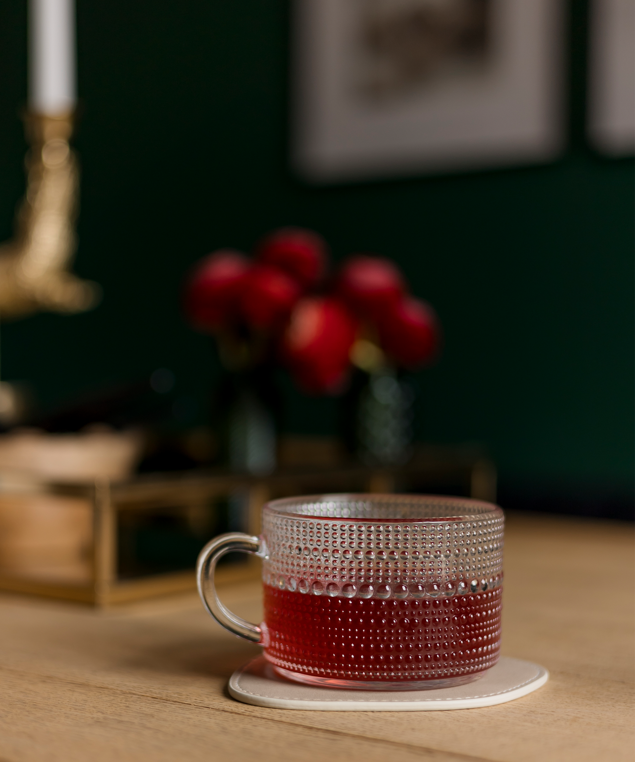 Perlenbesetzte Glastasse | Atlanta