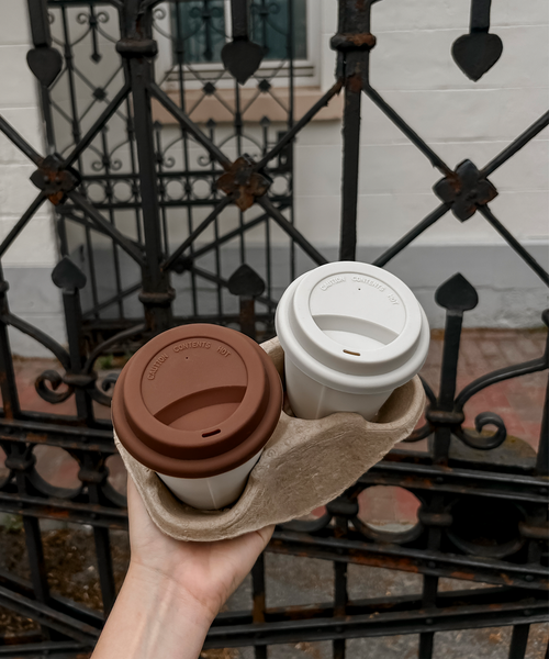 To-Go Becher Silikon-Deckel im 2er Set Braun aus der Serie Brooklyn – Seitenansicht
