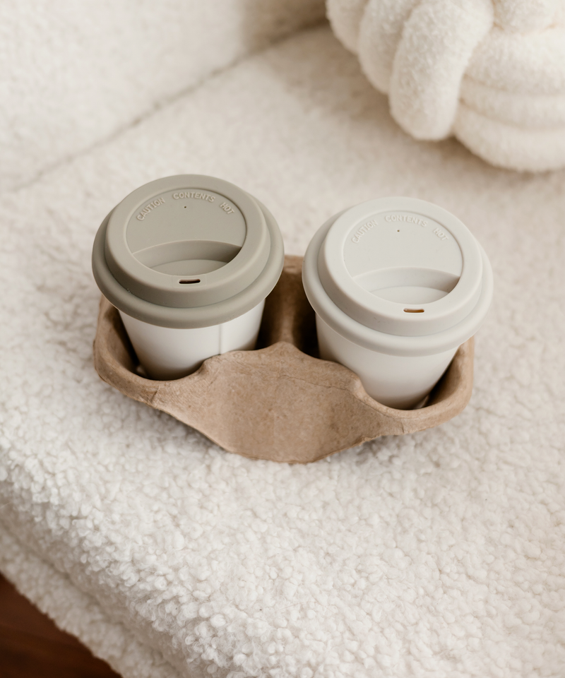 To-Go Becher Silikon-Deckel im 2er Set Taupe aus der Serie Brooklyn – im Wohnambiente