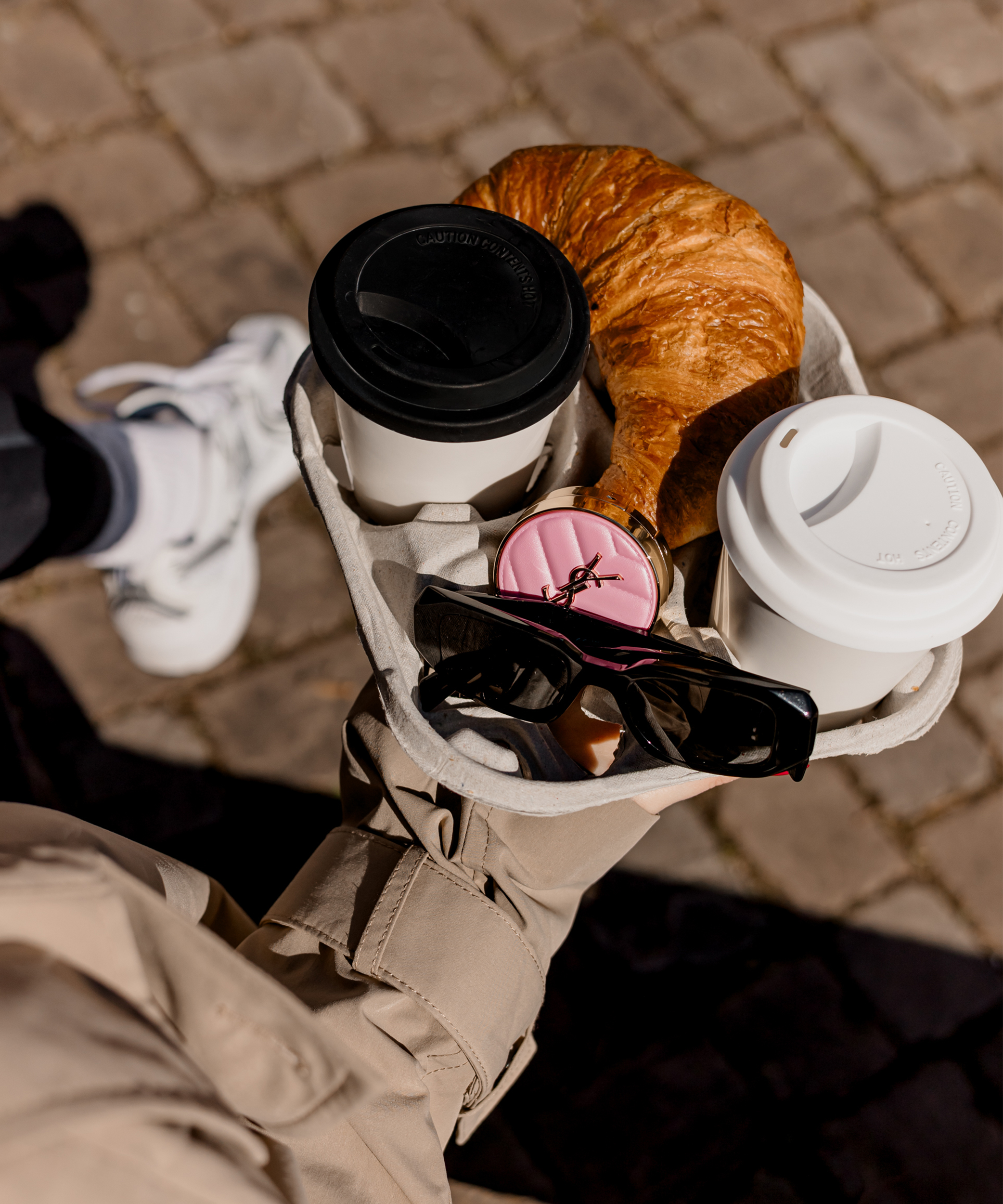 Keramik To-Go Becher mit schwarzem Silikon-Deckel | Brooklyn