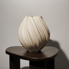 Set aus großer und kleiner Keramik Vase in Beige | Flora