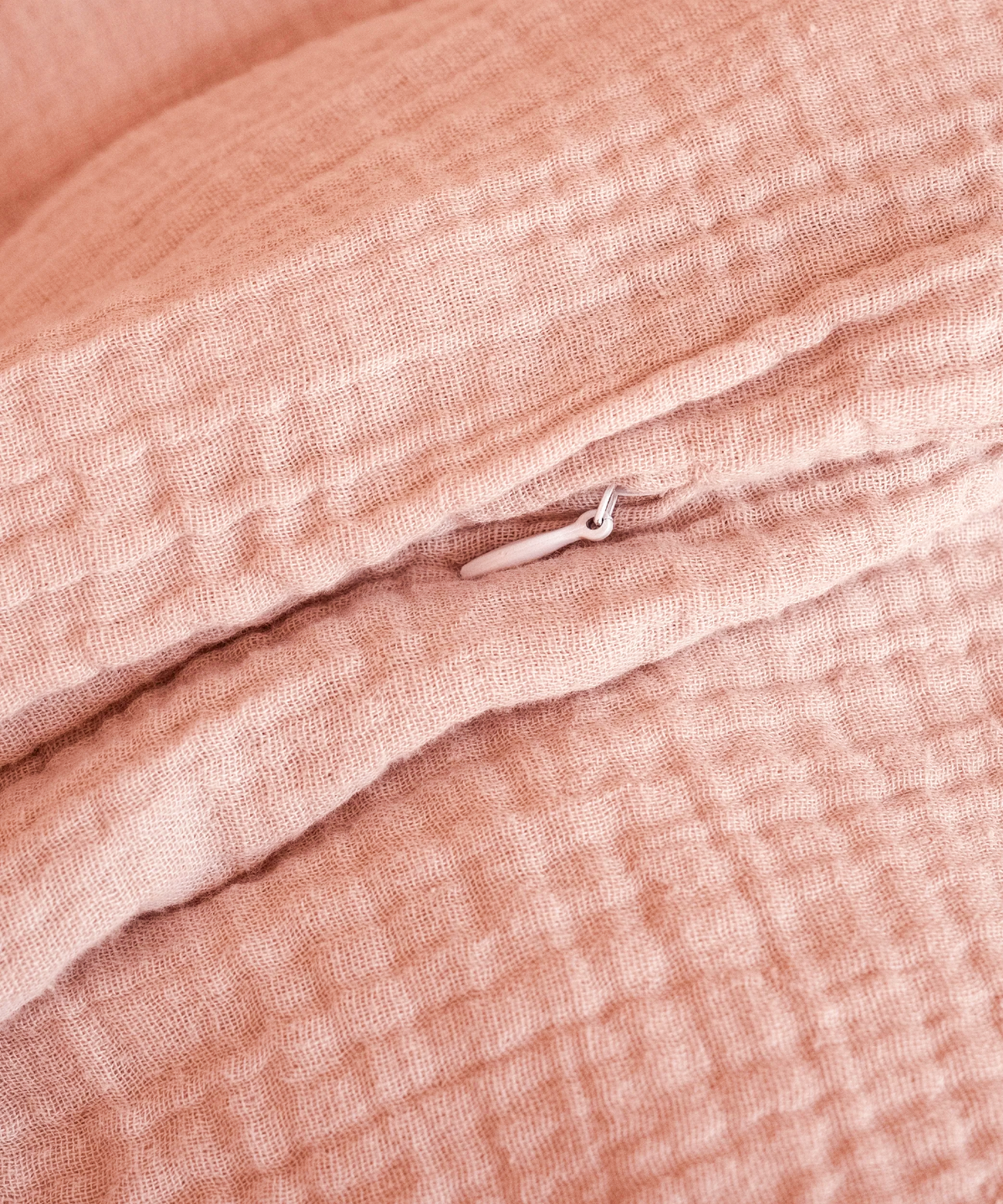 Rosa Musselin Einzelbettwäsche, Serie Haven – Produktansicht