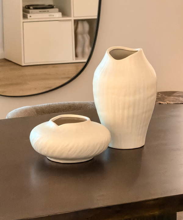 Runde Keramik Vase mit breiter & flacher Form | Maira