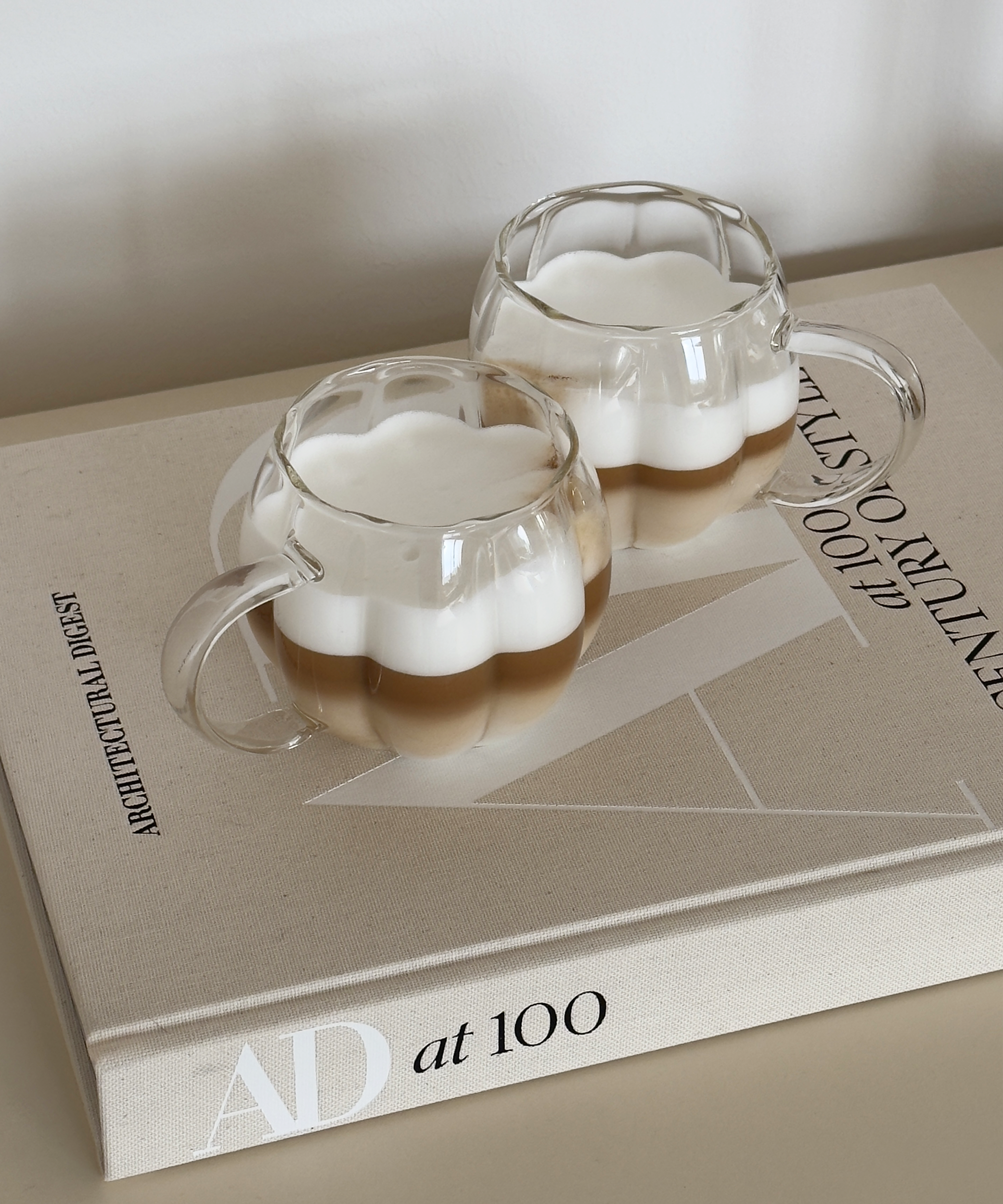 Glastasse im skandinavischen Streifen-Design (400ml) | Oslo