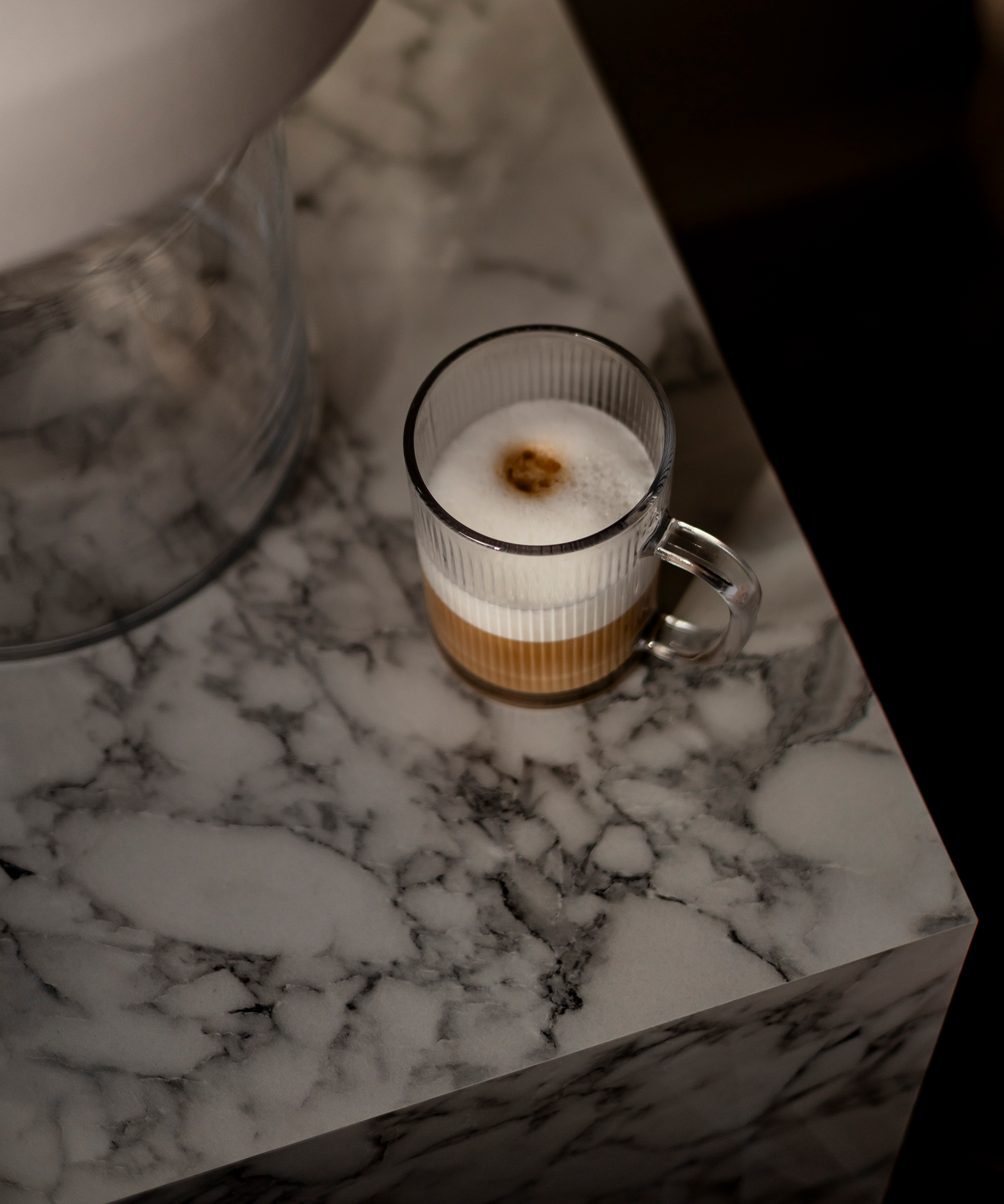 Geriffelte Glastasse (300ml) | Paris