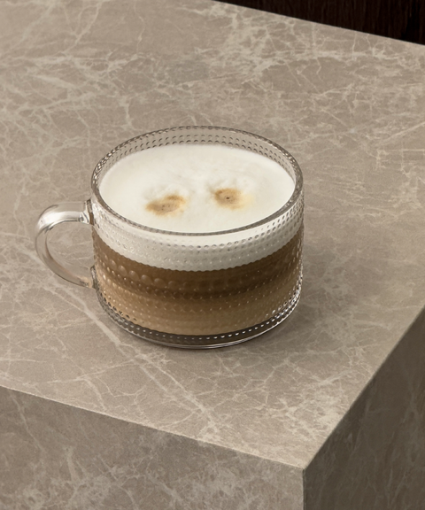 Perlenbesetzte Glastasse | Atlanta