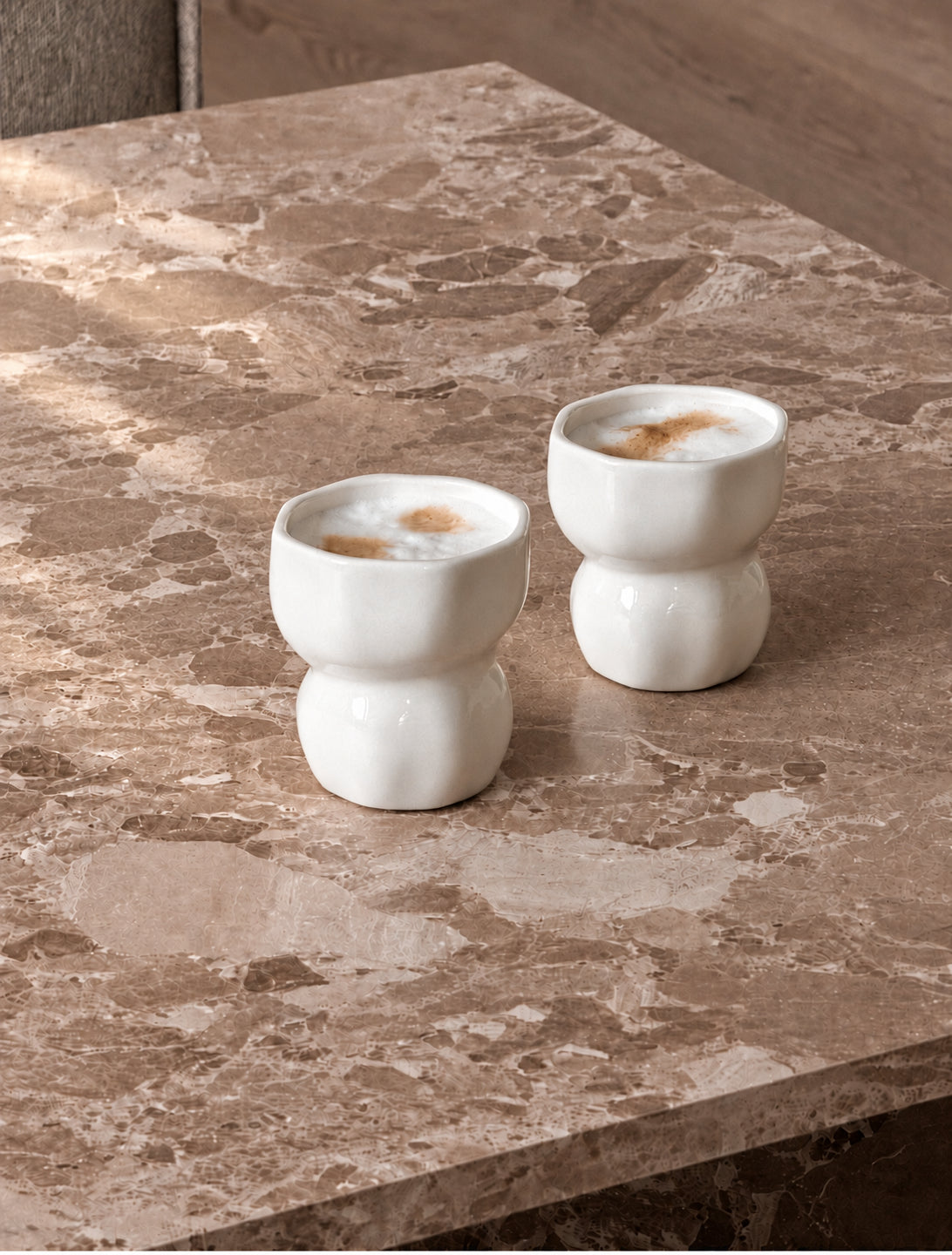 Keramik Becher in organischem Design | Lyon